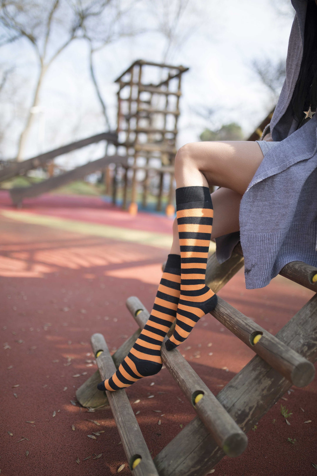 Stylish Stripe Knee High Socks Set (5 Pack)