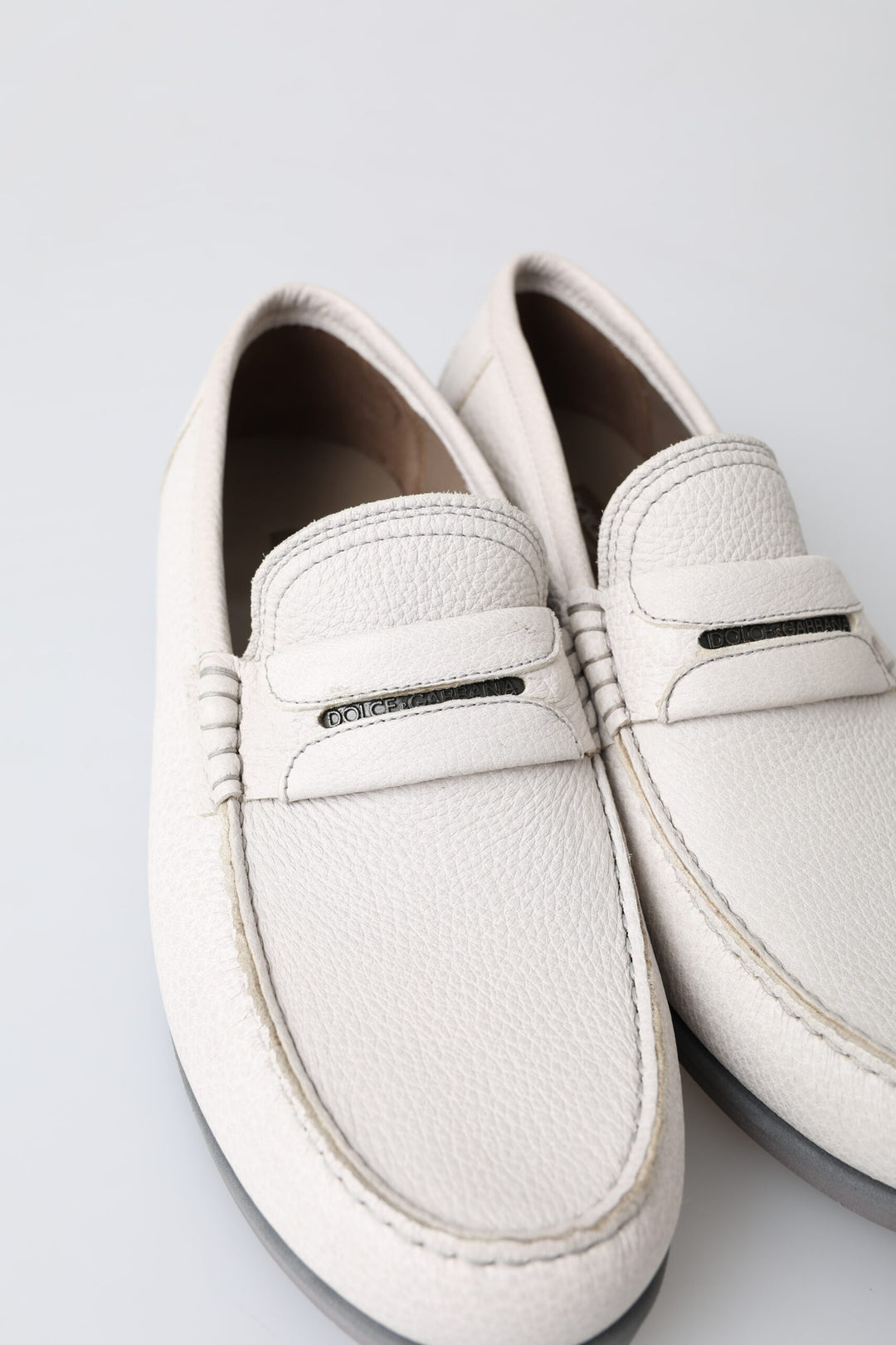 Dolce & Gabbana Elegant Light Grey Leather Loafers