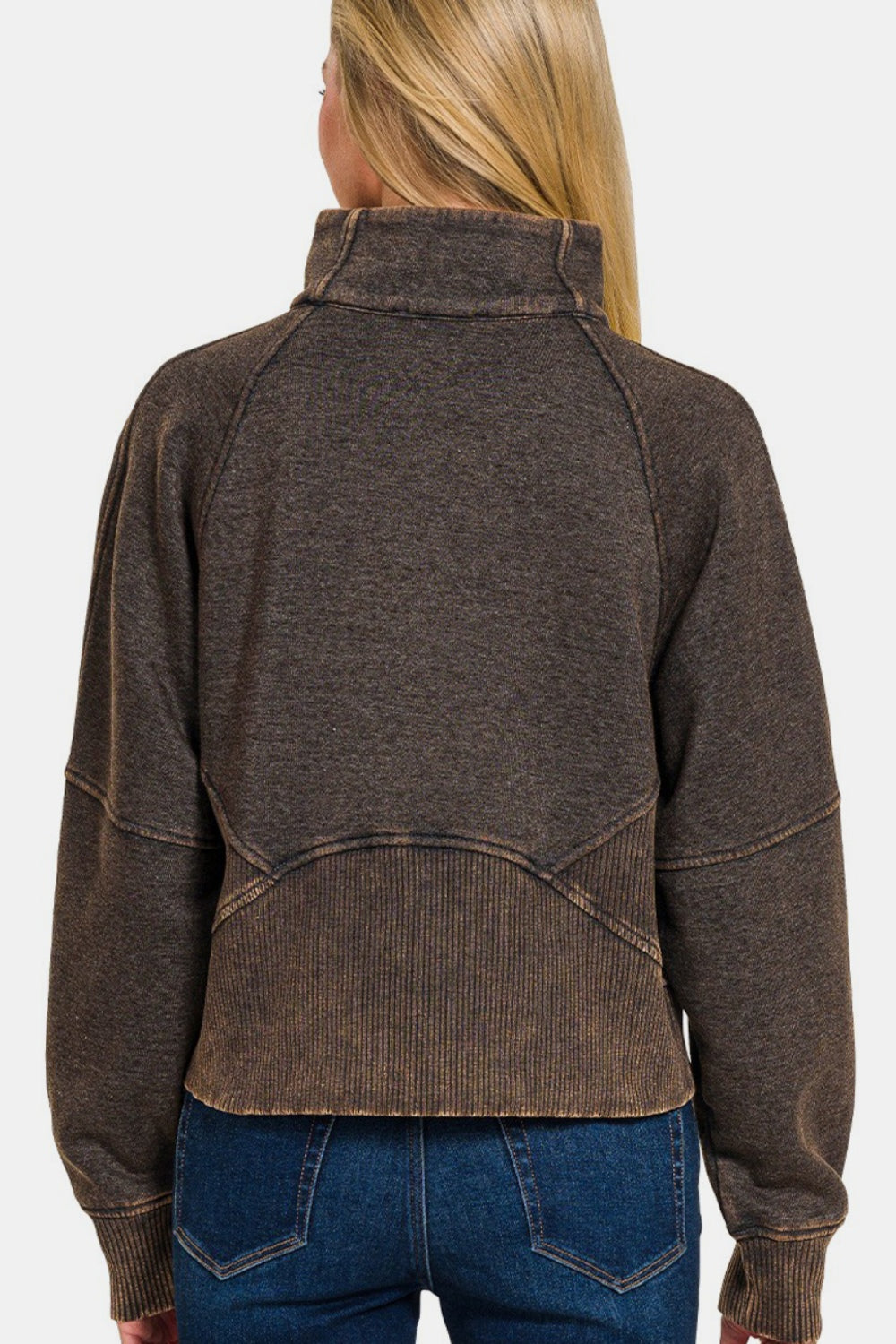 Zenana – Fleece-Sweatshirt mit halbem Reißverschluss und Säurewaschung