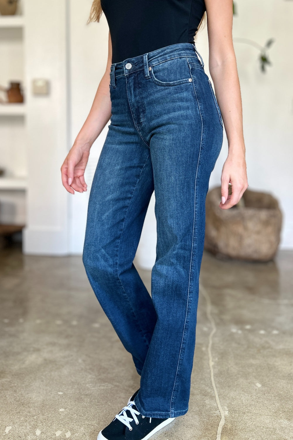 Judy Blue Full Size Tummy Control Straight Jeans