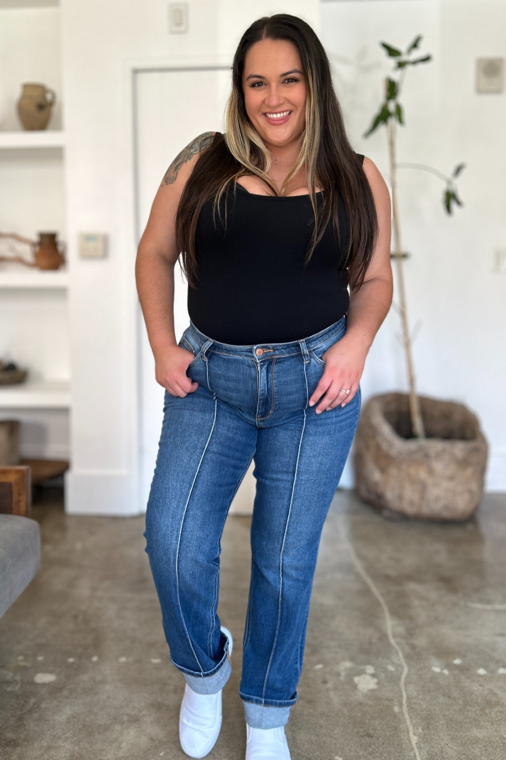 Judy Blue – Gerade Jeans in voller Größe mit hoher Taille und Vordernahtdetail