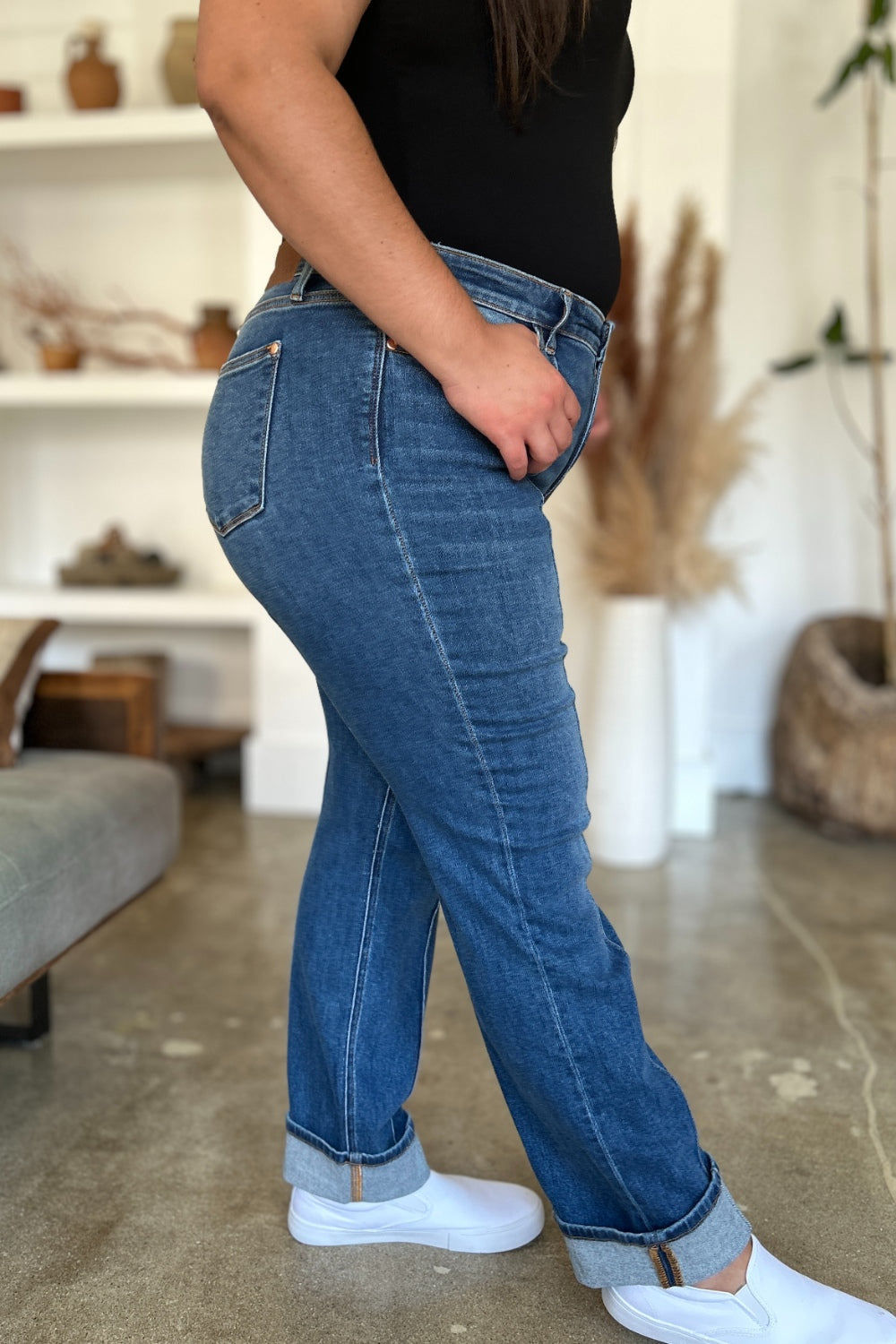 Judy Blue – Gerade Jeans in voller Größe mit hoher Taille und Vordernahtdetail