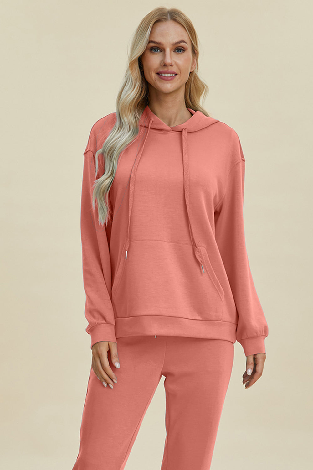 Basic Bae – Kapuzenpullover „Air Scuba“ in voller Größe mit Kordelzug und langen Ärmeln und Kängurutasche