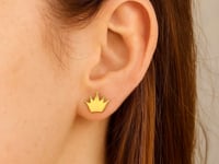14k Yellow Gold Post Earrings with Crowns