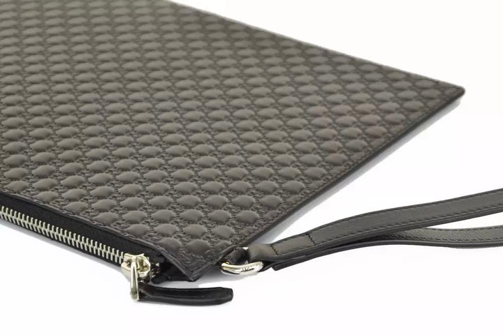 Gucci Sleek Microguccissima Leather Clutch