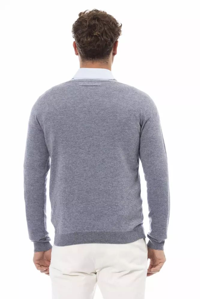 Alpha Studio Elegant V-Neck Sweater in Light Blue