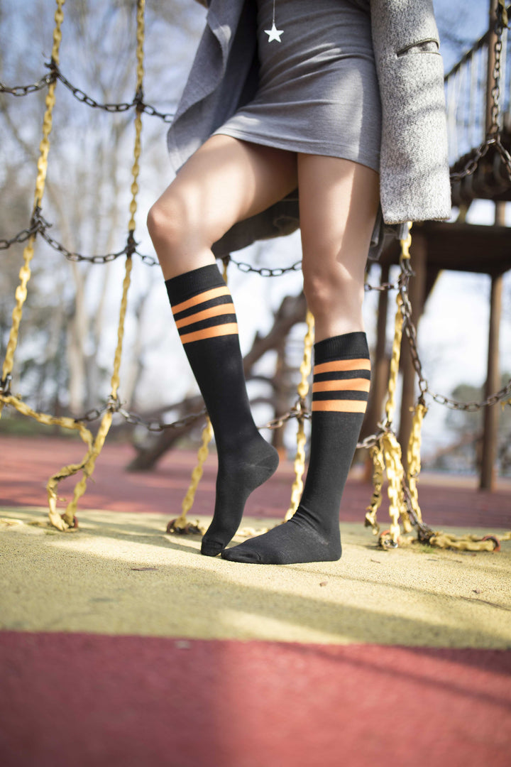 Women's Shiny Dark Stripe Knee High Socks Set (5 Pack)